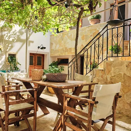 Joya Holiday home *